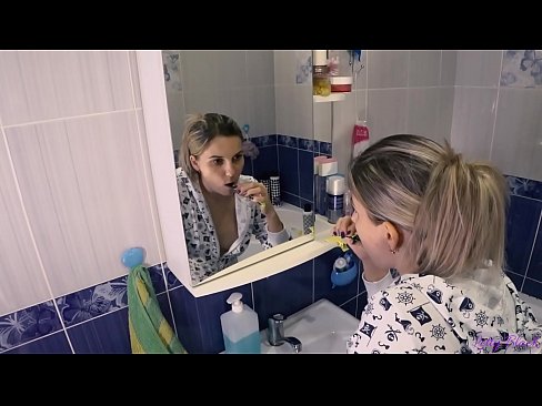 ❤️ Críochnaíonn Hack le óga i pitseámaí cum ó bhéal i asal - letty black ❤️❌  Gnéas  linn